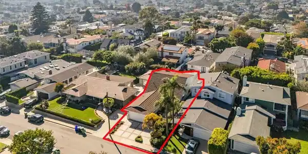 3601 Elm Ave.
