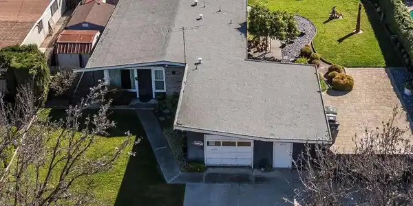 1225 Manzano Way