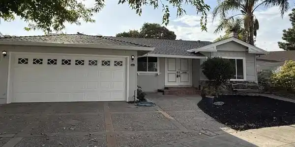 35415 Woodbridge Place