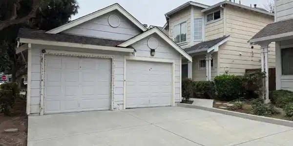 39965 Potrero Dr