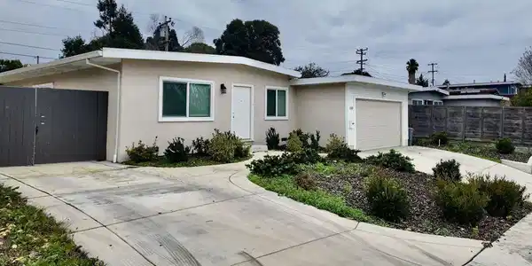 133 San Gorgonio Ave