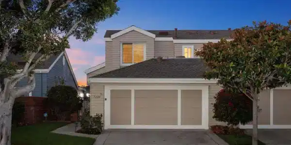 7304 Lantana