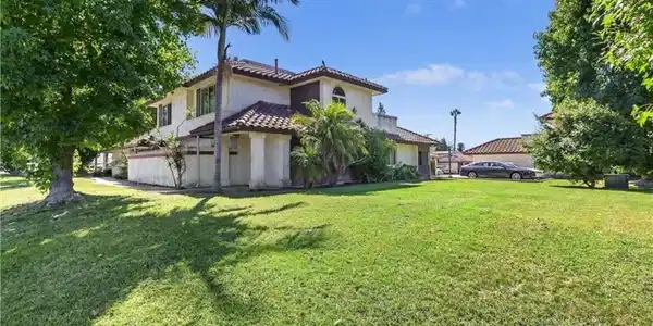 320 Grapevine Road