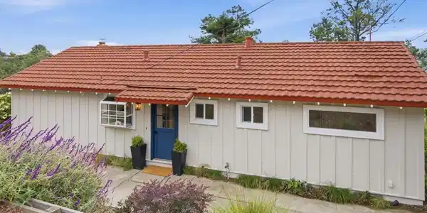 3 Garden Lane