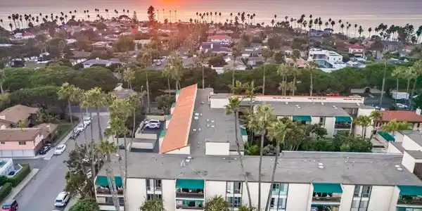 6455 La Jolla Blvd