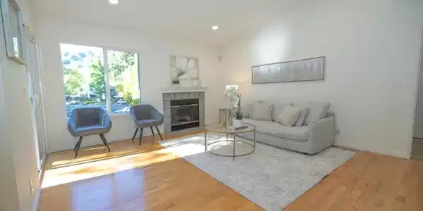 700 Canyon Oaks Drive