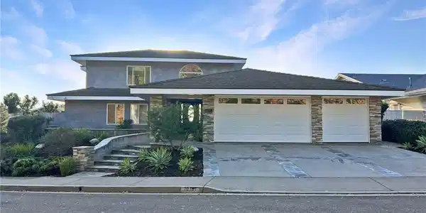 19181 Woodford Terrace