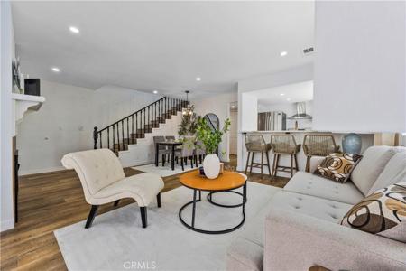 1126 W 228th