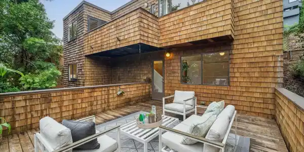 139 Del Mar Ave