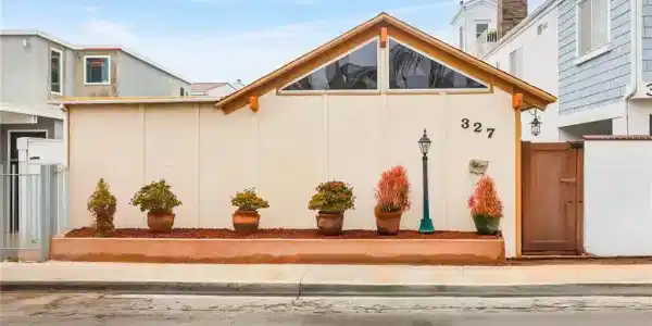 327 Walnut