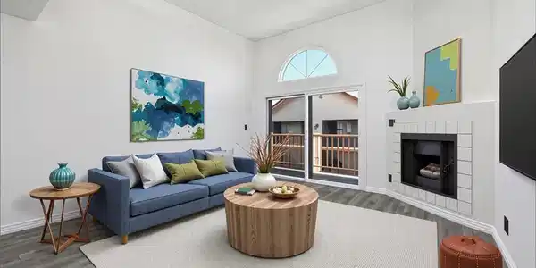 445 W 6th Street