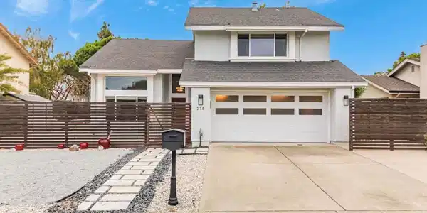 578 Seahorse Lane