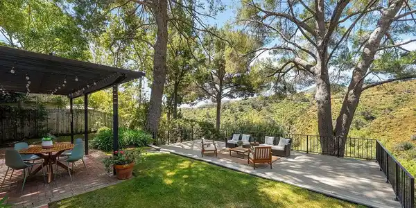 2521 La Condesa Drive