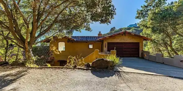 1302 Westview Dr