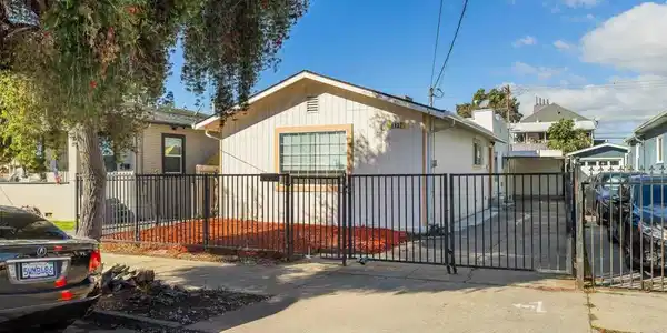1127 60Th Ave