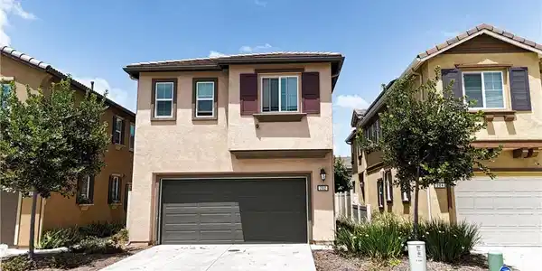 202 Bay Laurel Court