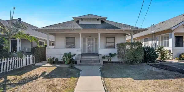 649 W 8th Street