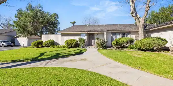 2225 Edelweiss Street