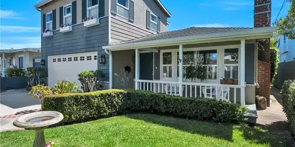 626 W Oak Avenue