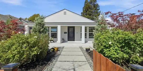 280 Matadero Avenue