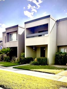 3521 Oleander