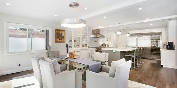 22102 Wood Island Lane