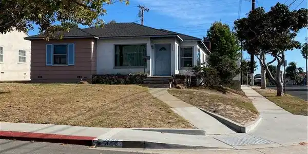 1100 E Acacia Avenue