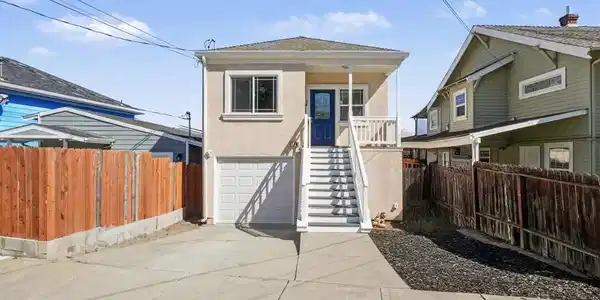 139 Rodeo Ave