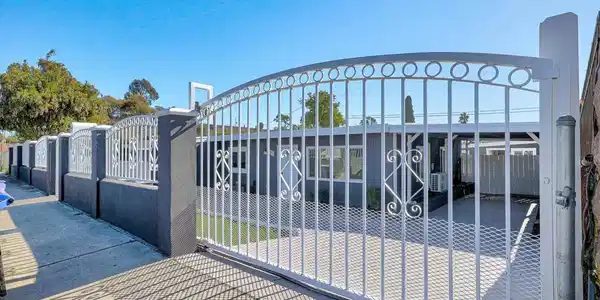 3337 Imperial Ave.
