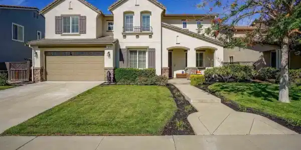 504 Silver Spur Ln