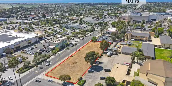 3637 Dean Drive