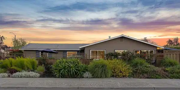 429 HARBOR LIGHT ROAD