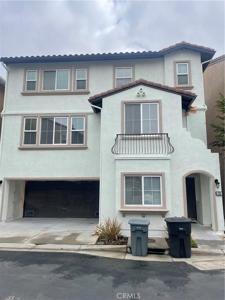 2889 Plaza Del Amo