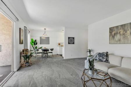 8515 Villa La Jolla Drive