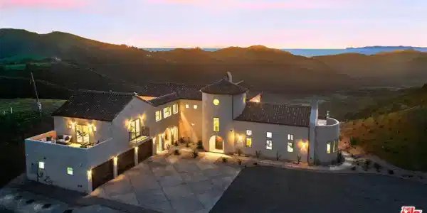 8567 Rd Mipolomol Road