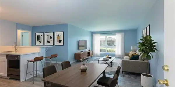 5585 E Pacific Coast
