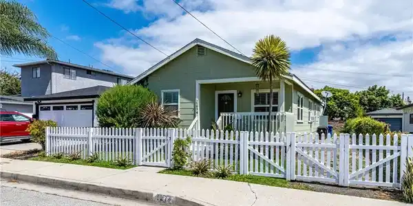 1274 W 3rd