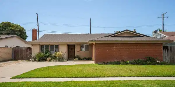 9080 La Casita