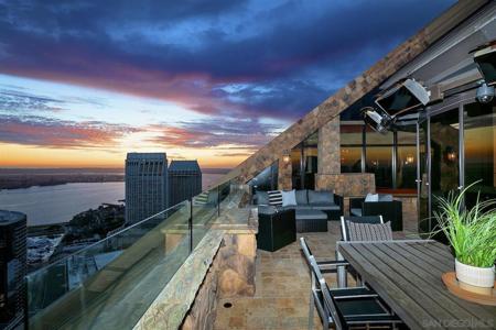 100 Harbor Dr