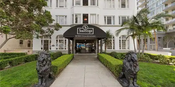 360 Ocean Boulevard W