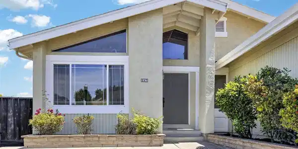 247 Sparrow Dr