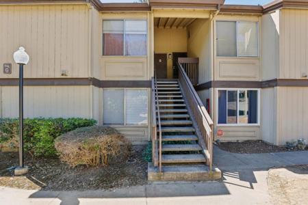 355 Parkview Terrace