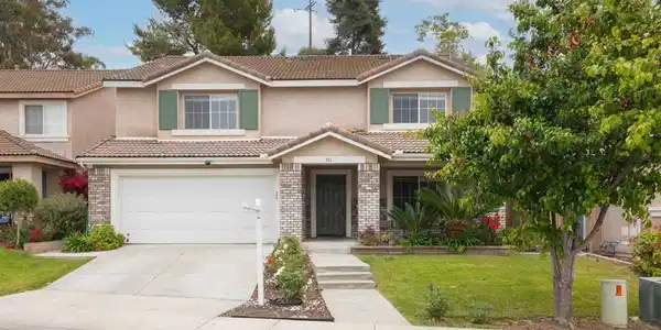 314 La Soledad Way