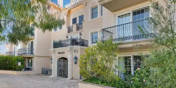 153 N San Mateo Drive