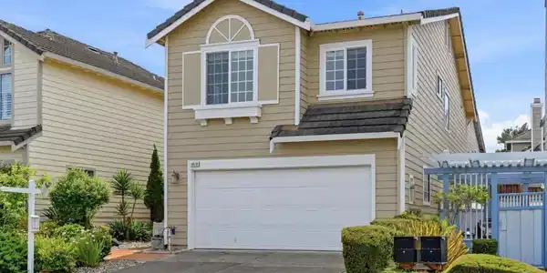 18819 Sydney Circle
