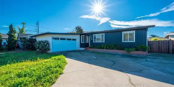 807 Park Way