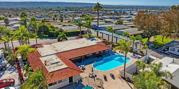 3340 Del Sol Blvd