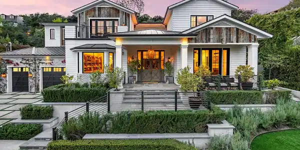 2333 Mandeville Canyon Road