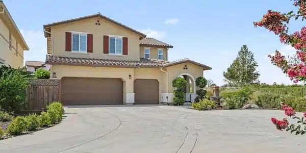 649 Marathon Dr