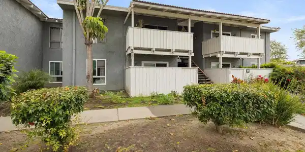 1300 Saratoga Avenue